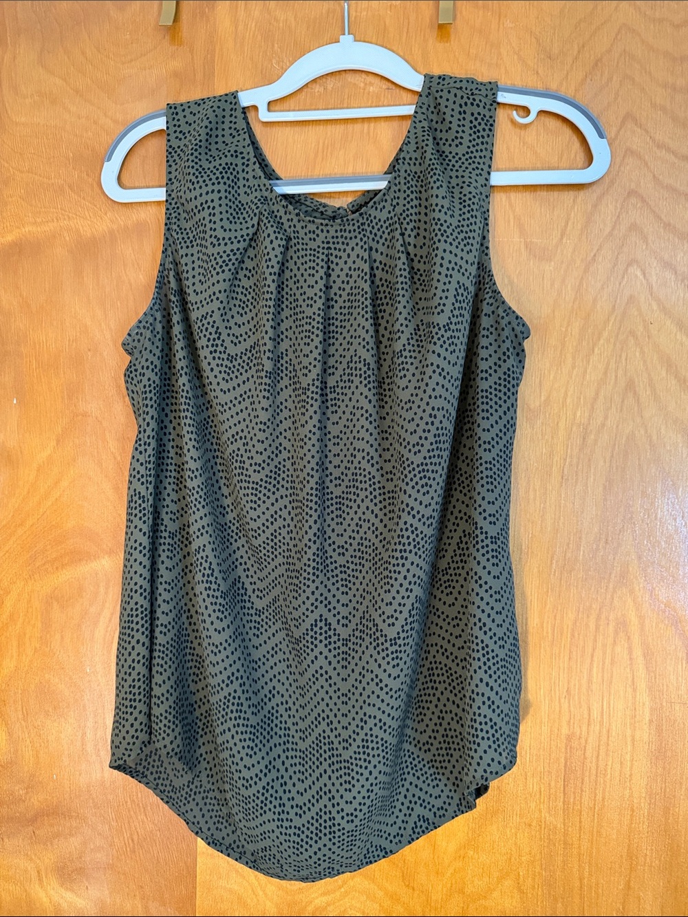Worthington Olive Green Sleeveless Printed Camisole